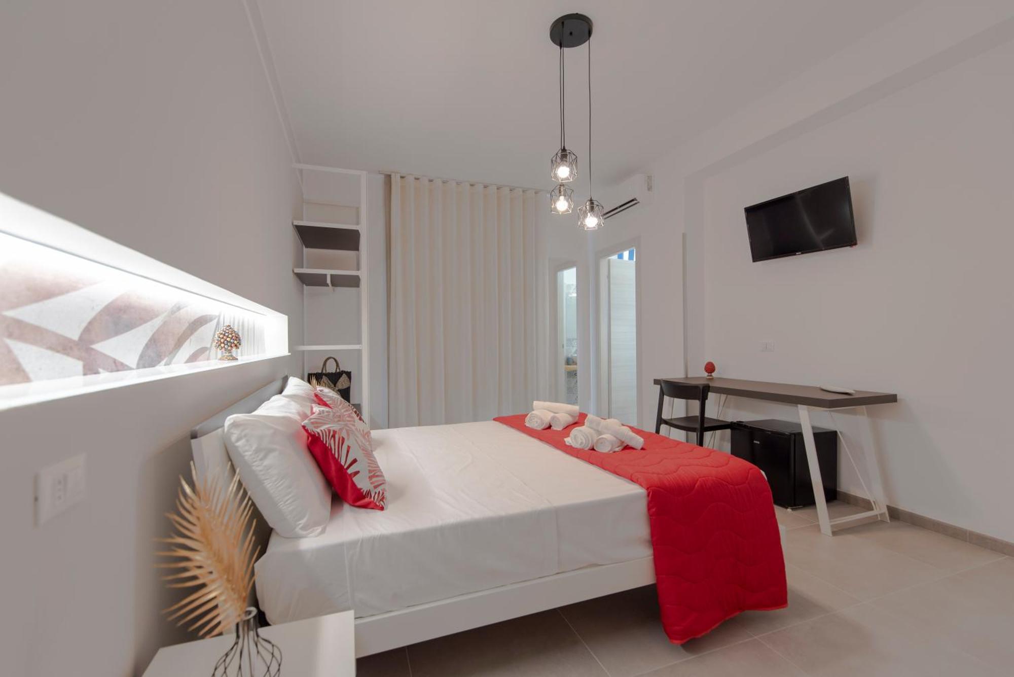 Bed And Breakfast Da Francesca Castelluzzo Exterior photo